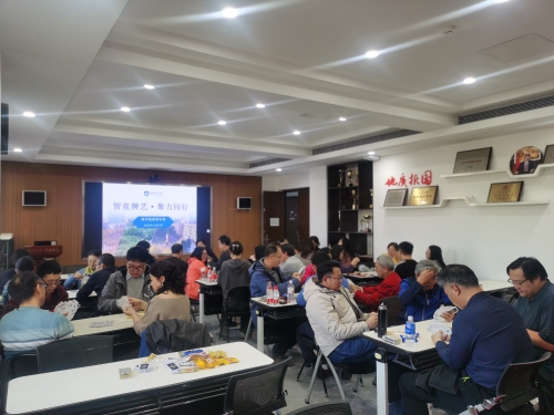 e18a034e6977b2c031e0784d9e13e39d e18a034e6977b2c031e0784d9e13e39d